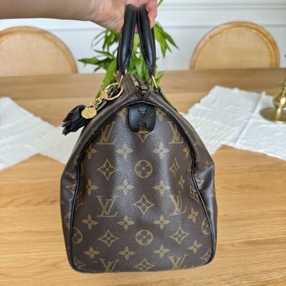 ✅AUTHENTIC✅Bundle LOUIS VUITTON SPEEDY 30+STRAP, keychain - Picture 7 of 13